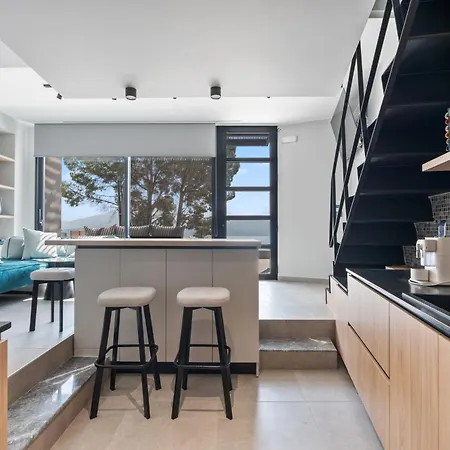 Ionian Grand - Helena Lygia (Lefkada)