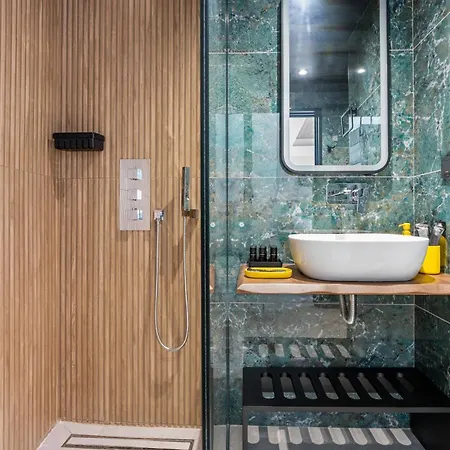 Ionian Grand - Helena *